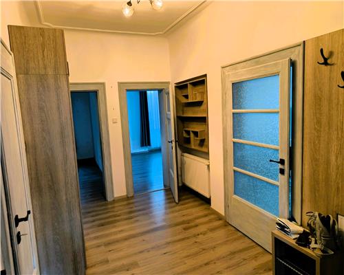 Apartament 4 camere 115 Mpu 2 Bai Pivnita | Garaj Zona 0