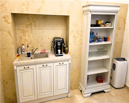 Spatiu birou Ultracentral 68 mpu