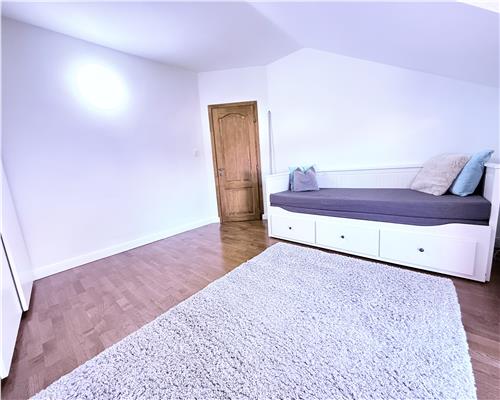 Casa moderna 3 camere 120 mpu 2 bai terasa zona centrala Sibiu