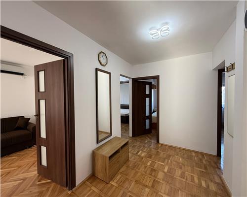 Apartament 4 camere 2 balcoane 2 bai Valea Aurie