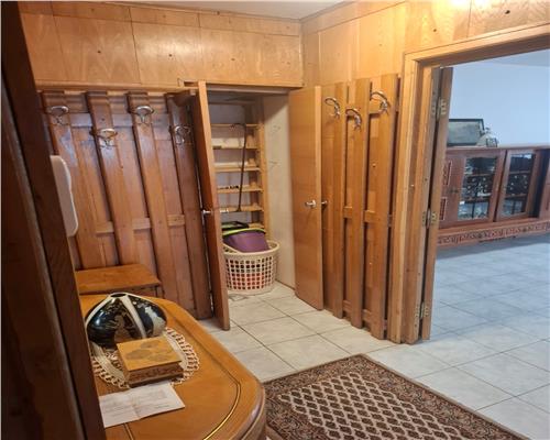 Apartament 64 mp utili langa parcul Sub Arini bd ul Victoriei