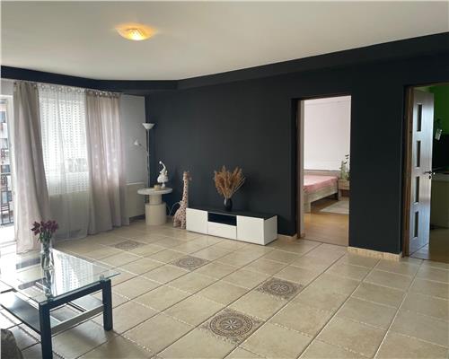 Apartament spatios cu 3 camere 2 balcoane si parcare Calea Turnisorului