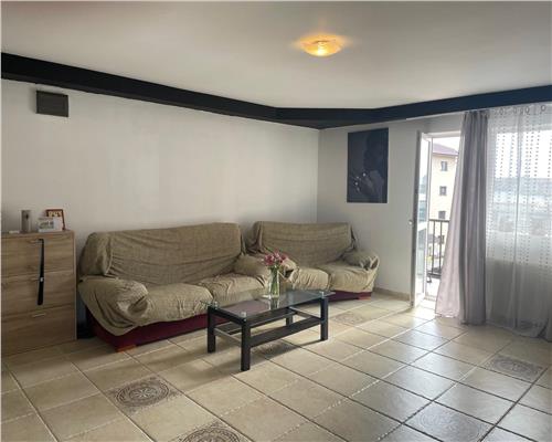 Apartament spatios cu 3 camere 2 balcoane si parcare Calea Turnisorului