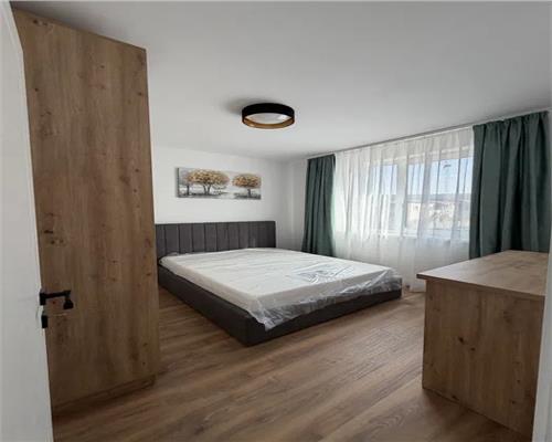 Apartament 3 camere etaj 1 cu 2 bai si 2 balcoane